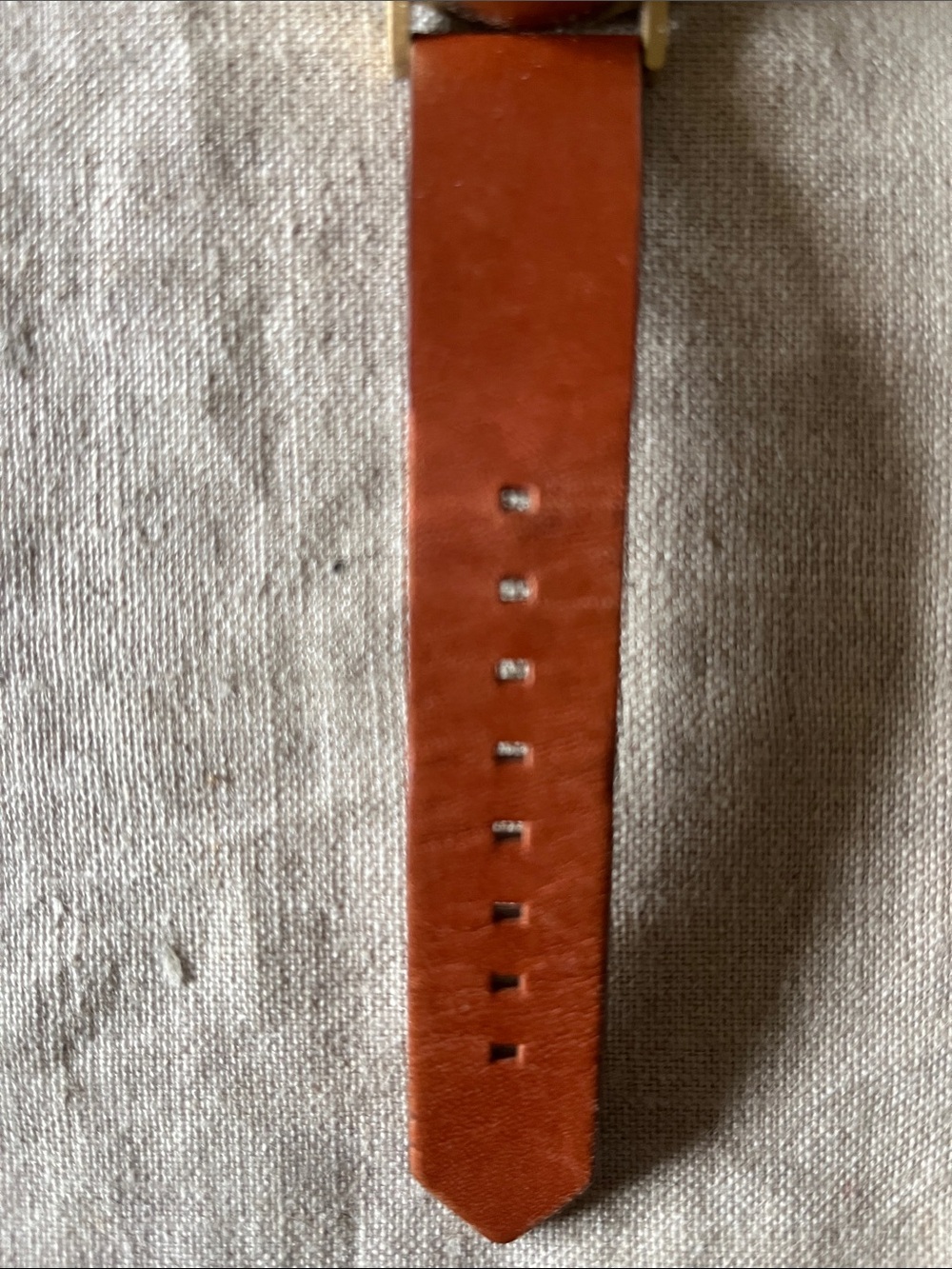 The Horse D Series Brushed Gold Tan Leather Watch - Picture 4 of 8